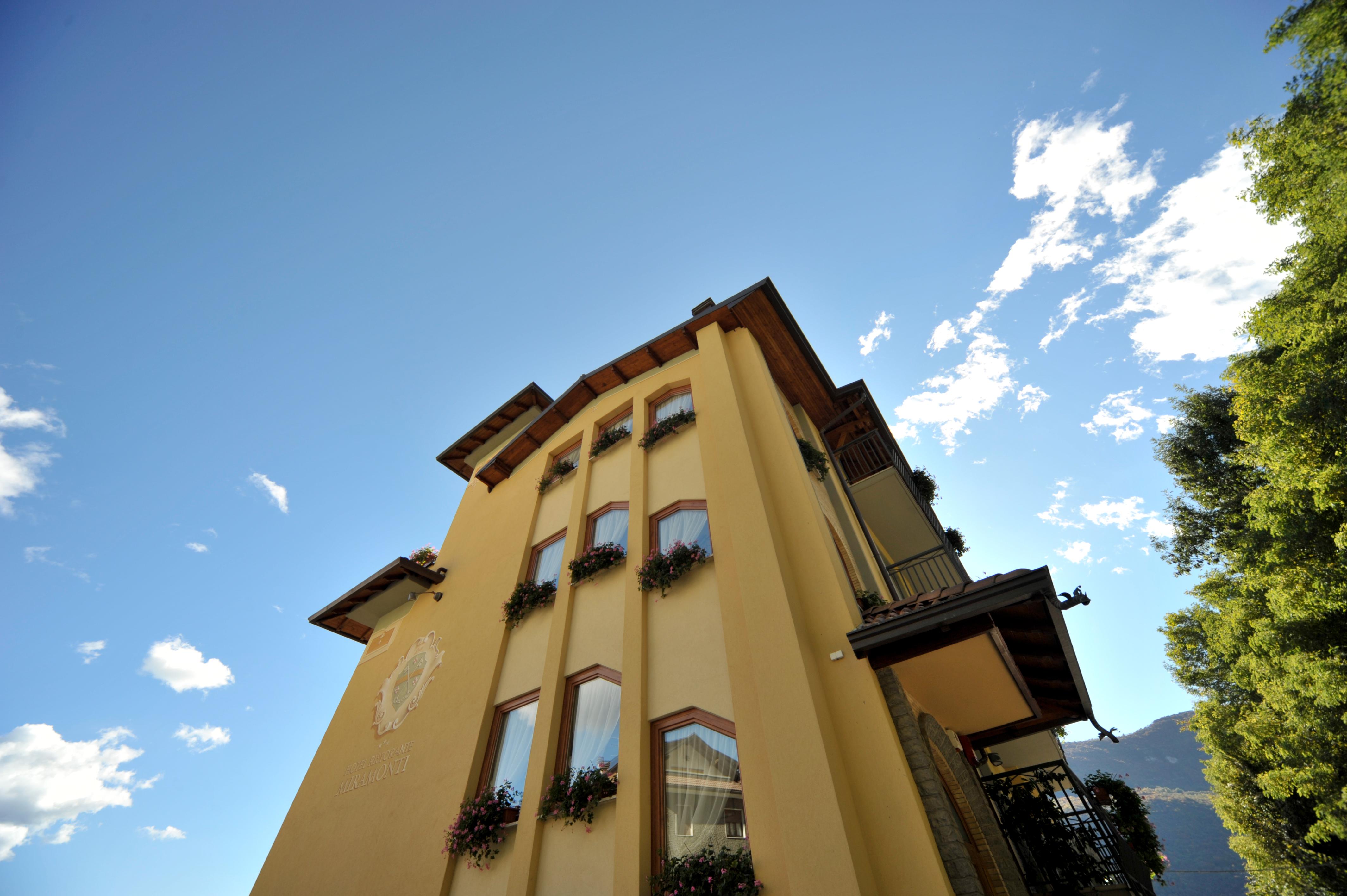 Hotel Resort & Spa Miramonti Rota d'Imagna Exteriör bild